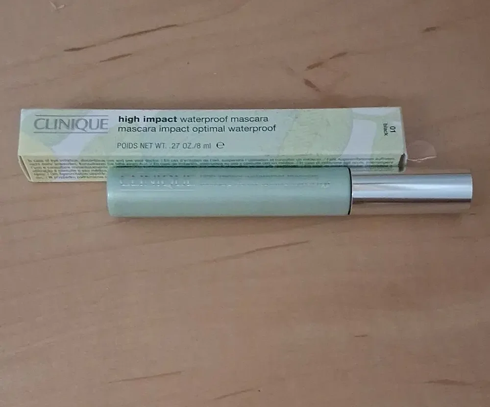 Clinique High Impact Waterproof Mascara Black 0.27 oz / 8 ml Full Size